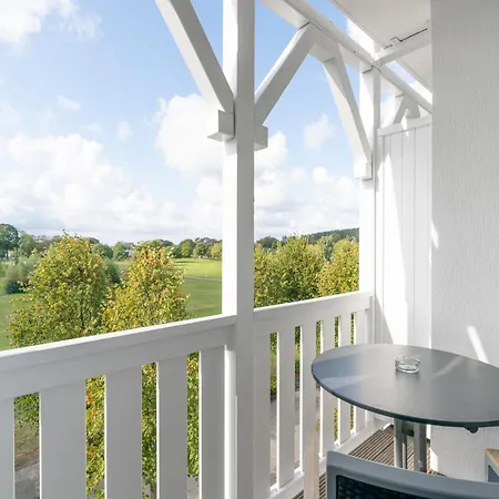 アパート Mit Moeblierten Balkon In