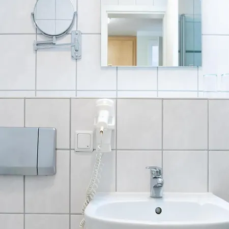 Mit Moeblierten Balkon In アパート ゼリン